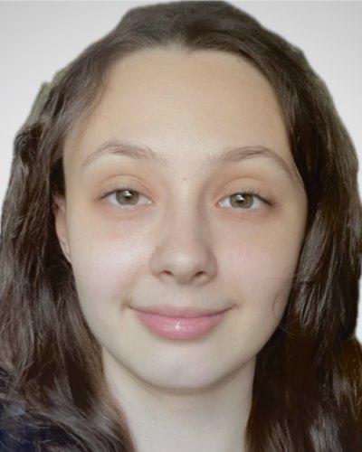 Fall 2025 Winner Lilyana Suwannetr